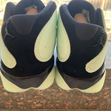 Nike Men's & Women's Designer Lifestyle Shoes — Style 224 close-up view