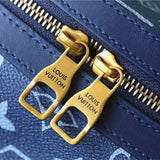  everyday bag close-up of hardware and finish