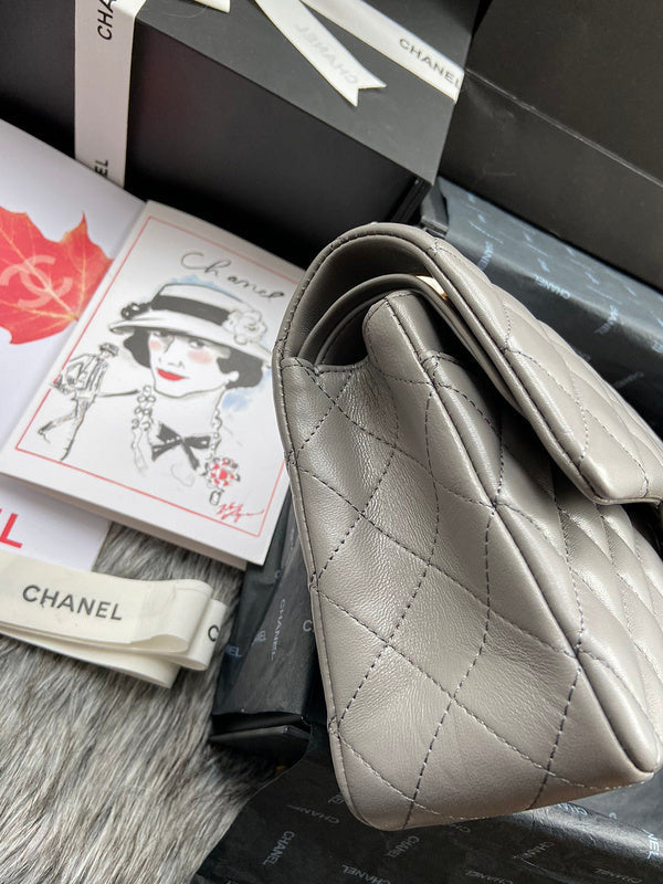  mid purse view 6