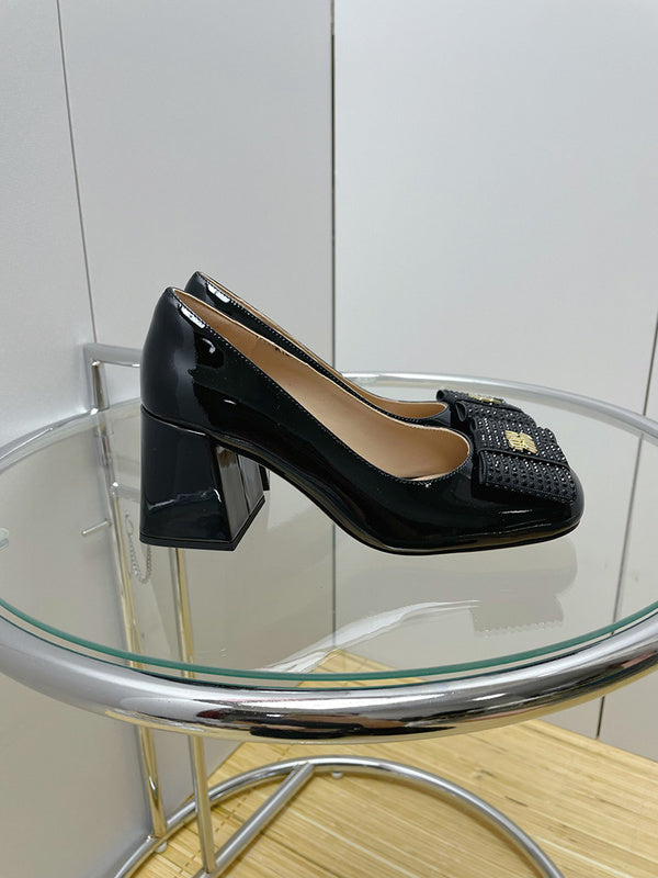 Full silhouette view of Miu Miu luxury piece style No.107