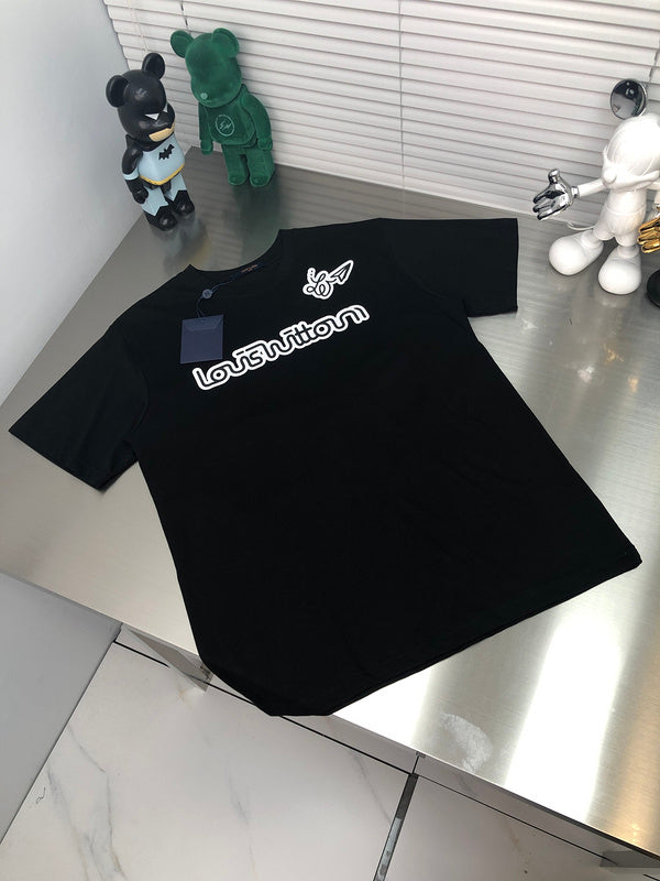 Front view of Louis Vuitton cotton t-shirt with tailored silhouette