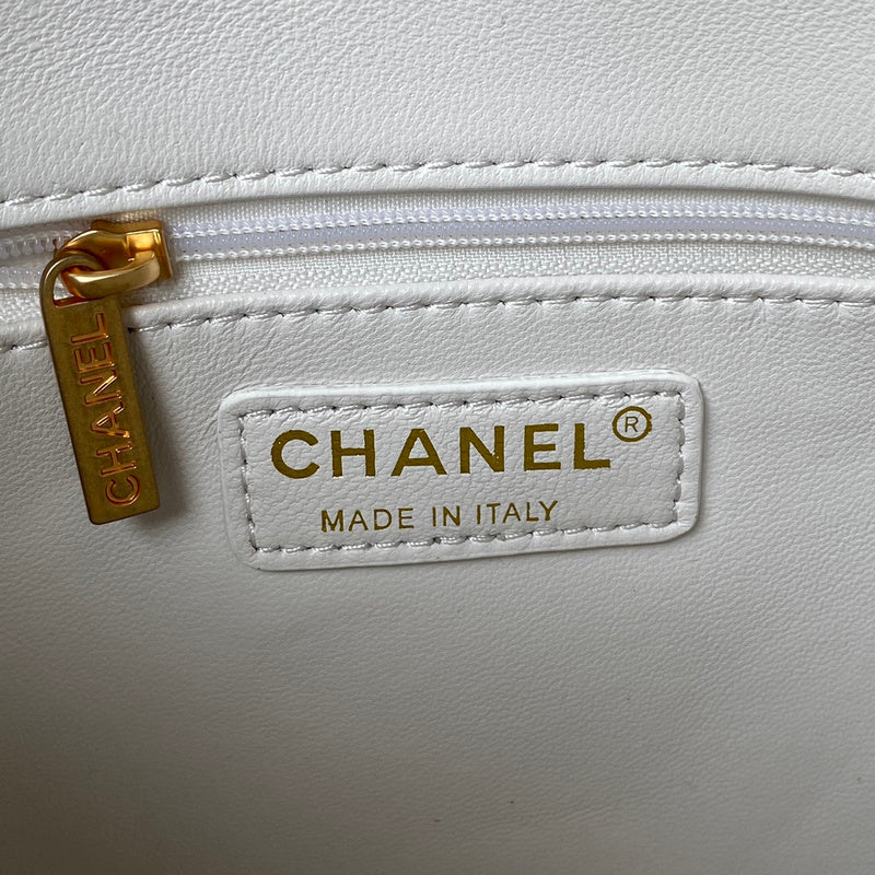  mid purse view 10