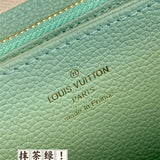  crossbody bag interior and compartment view 21