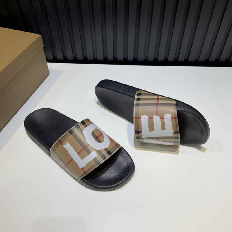 Burberry Nude Classic Ballet Flats - Close-Up Texture View