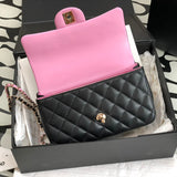  women's handbag, mid design, view 3