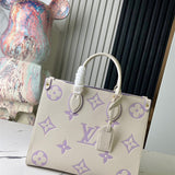  Understated shoulder bag carried on shoulder