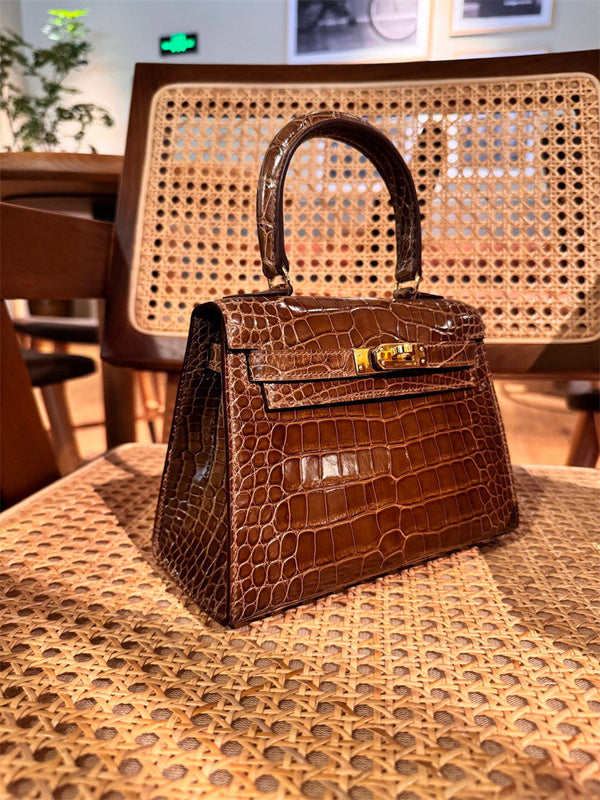Balanced bag shown from front angle