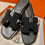 Hermes sandals Style 135 - side profile detail