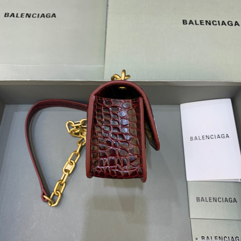 Chic Premium PU Leather Handbag - Everyday Elegance | Women's Everyday Carry Handbag #413 - back view (image 4) of designer-inspired handbag