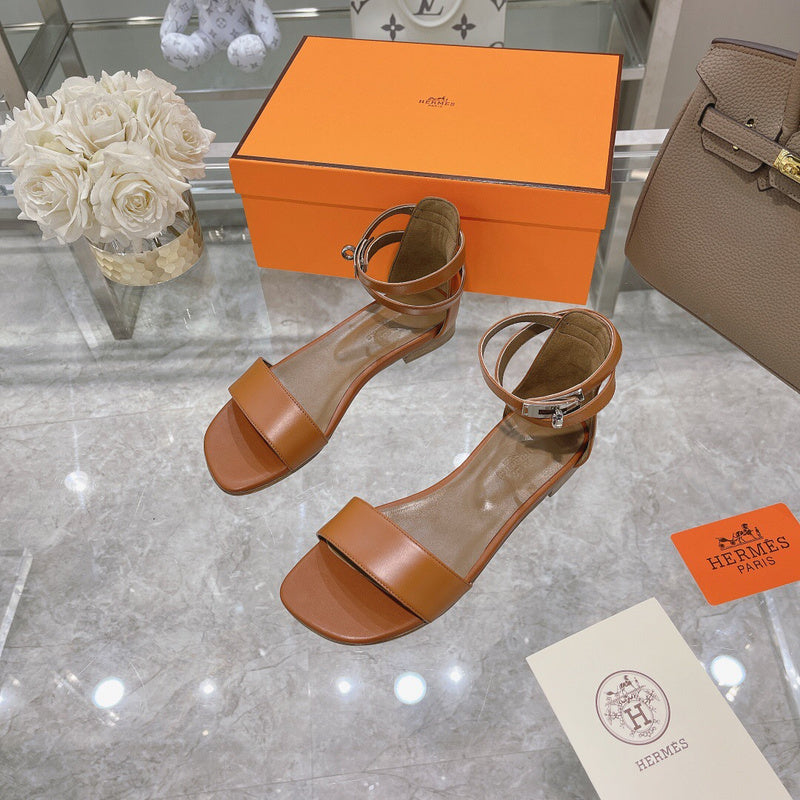 Hermes shoes Style 323 - top view showing design
