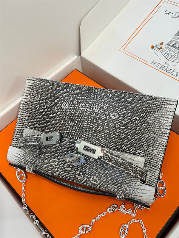  Elegant structured bag carried on shoulder 10
