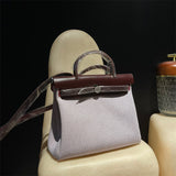  smart everyday bag styled with outfit 12