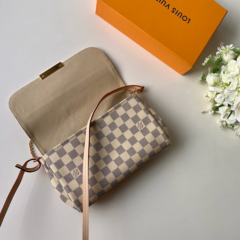 Styled lifestyle shot of classic elevated women's handbag – women's everyday handbag