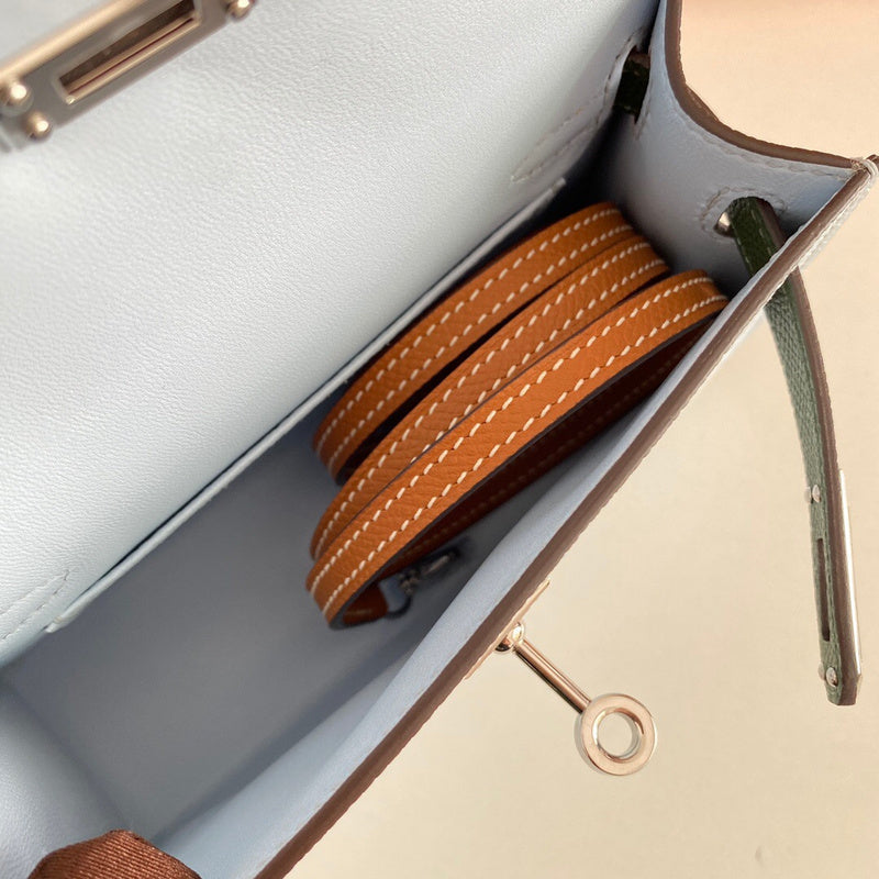 Close-up detail of streamlined bag design