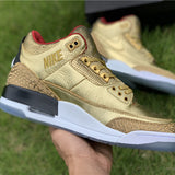 Nike Men's & Women's Luxury Low-Top Trainers — Style 117 angle view