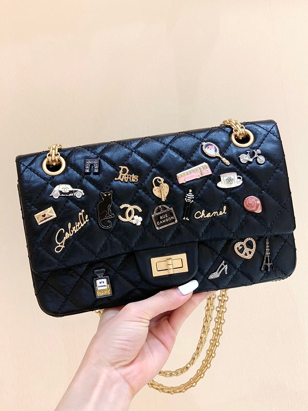  women's handbag, mid design, view 1