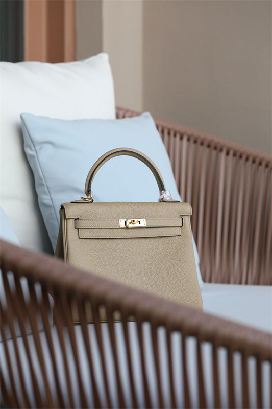 Streamlined bag shown from front angle
