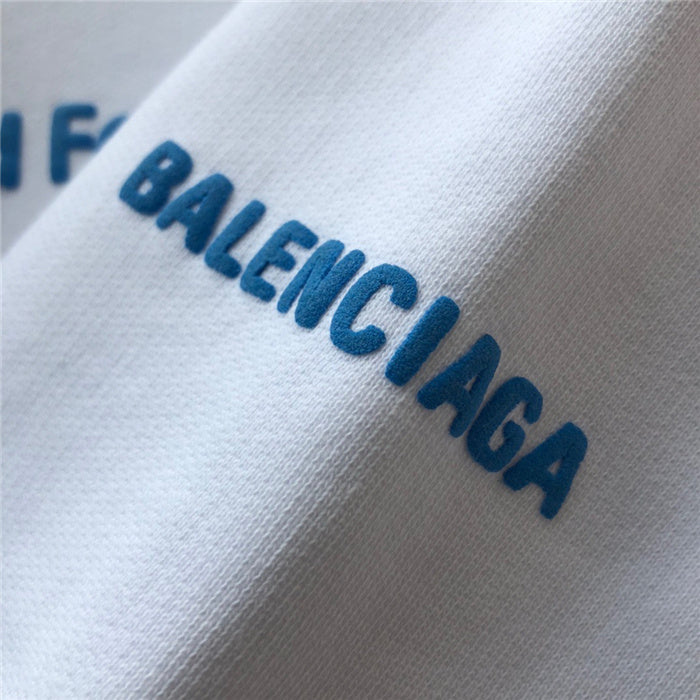 Texture and finish detail of Balenciaga luxury piece style No.253