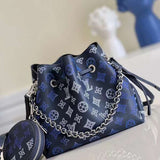 Front view of everyday-luxe polished women's handbag – women's designer-style accessory