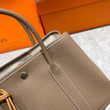 Versatile bag women's premium everyday handbag