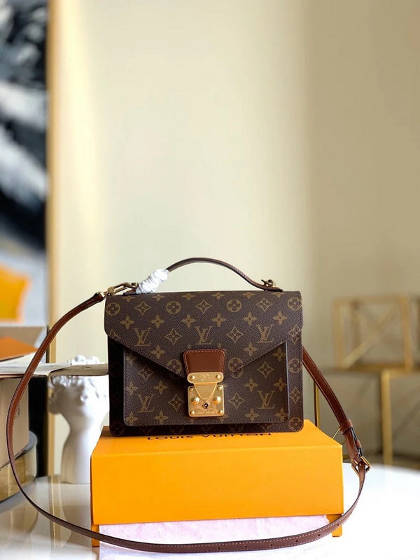 Side profile of everyday-luxe sleek women's handbag – women's everyday handbag