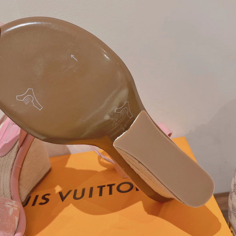 Louis Vuitton shoes Style 336 - packaging and accessories