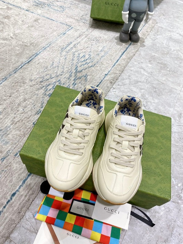 Gucci two-tone luxury sneakers view 9 breathable knit upper