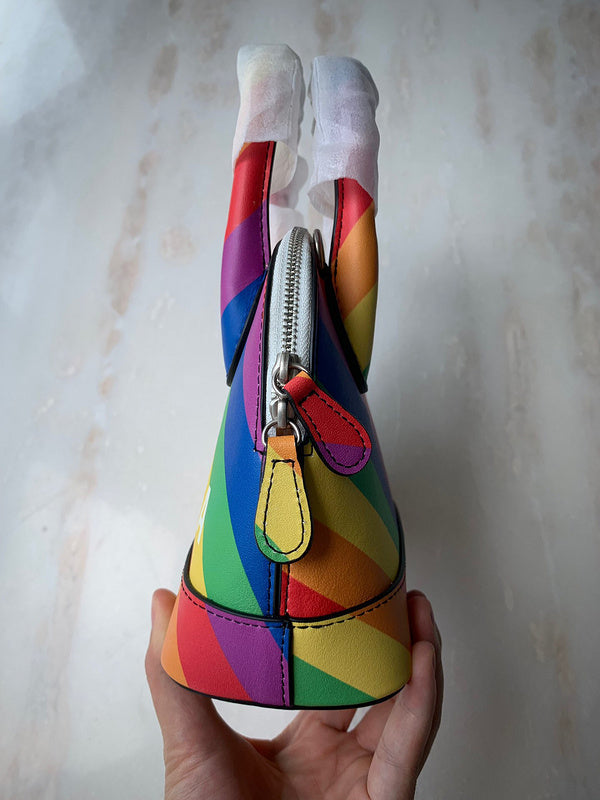Elegant Vegan Leather Handbag - Versatile Everyday Design | Women's Fashion Handbag #883 - hardware and detail close-up (image 5) of designer-inspired handbag