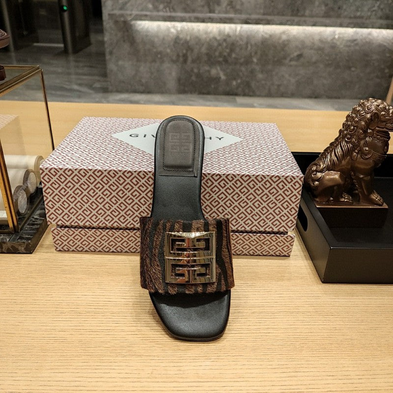 Givenchy shoes Style 142 - back heel detail
