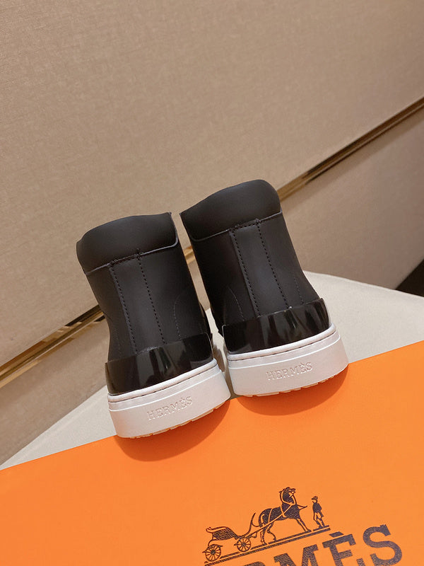 Hermes shoes Style 215 - top view showing design