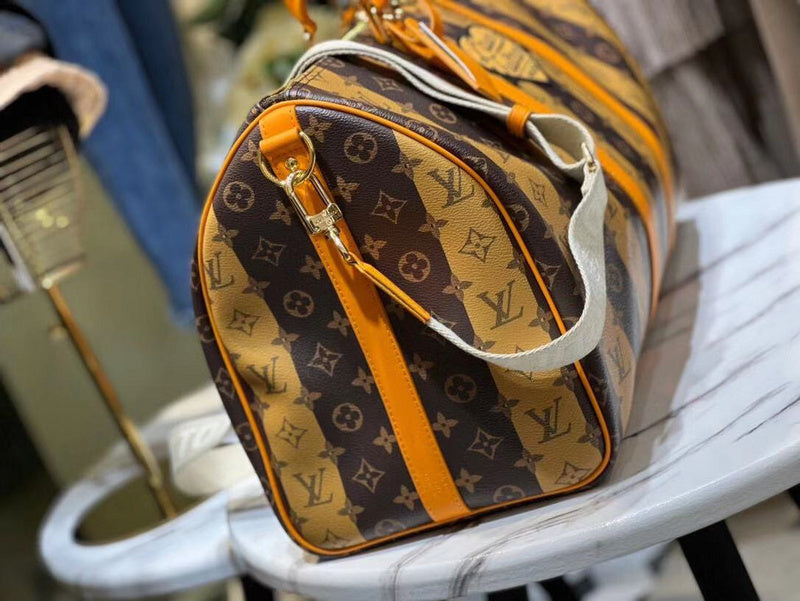 Back view of refined elevated women's handbag – women's luxury accessory