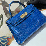  Chic shopper bag carried on shoulder 10