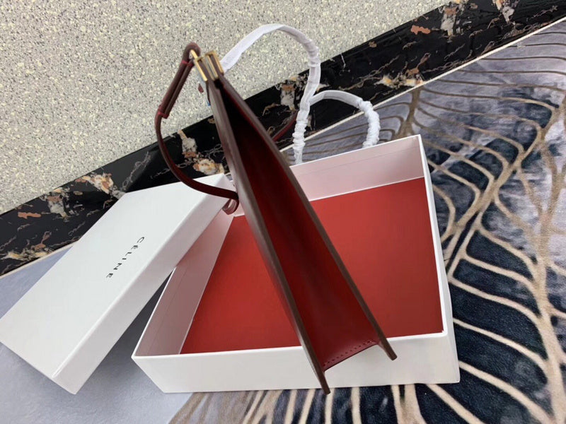 Styled lifestyle shot of statement premium women's handbag – women's designer-style accessory