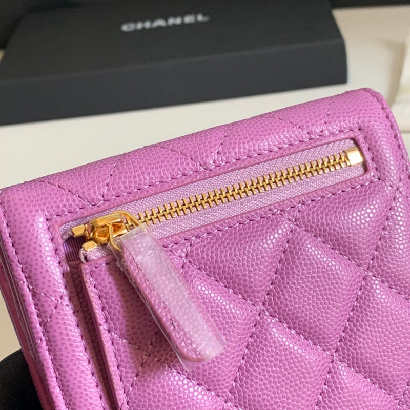 Zivas Charm Effortless Elegance Everyday Handbag (Contemporary Shape Language) – Lifestyle Shot