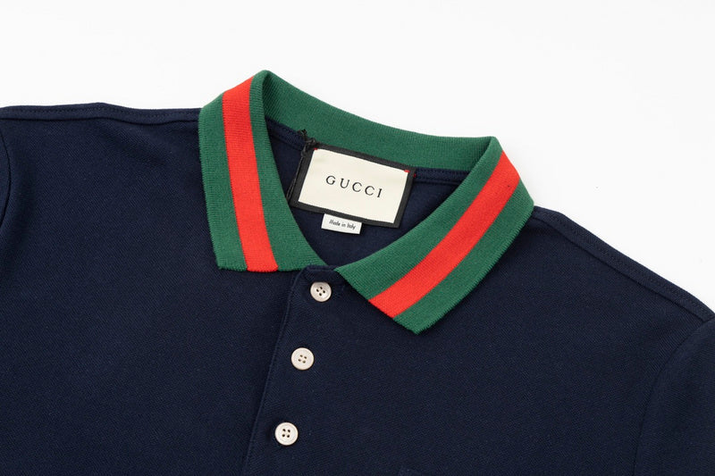 Full styled look of Polo cotton polo shirt with logo-detail design
