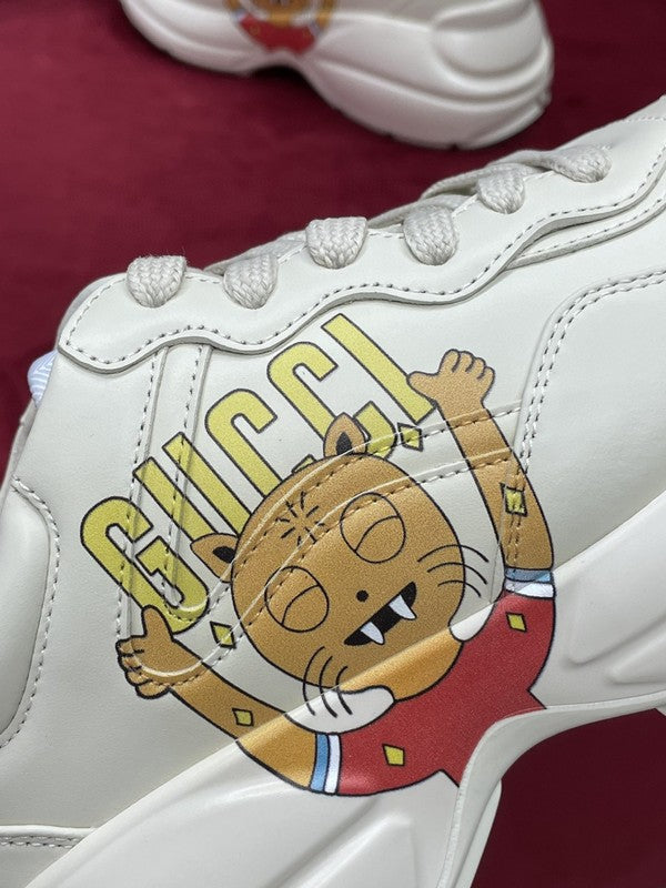 Gucci soft grey luxury sneakers view 5 premium leather build