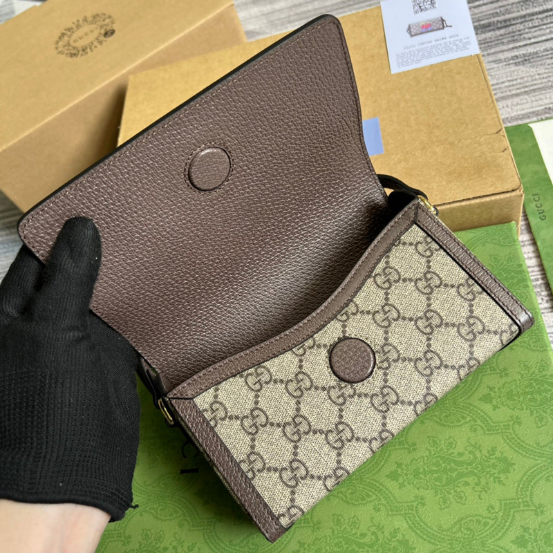 Styled lifestyle shot of sleek polished women's handbag – women's everyday handbag
