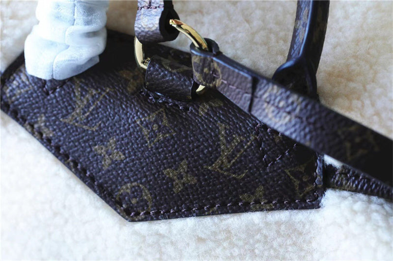  streamlined tote bag styled with outfit