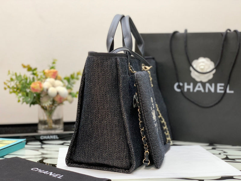  handbag, spacious everyday style, image 4