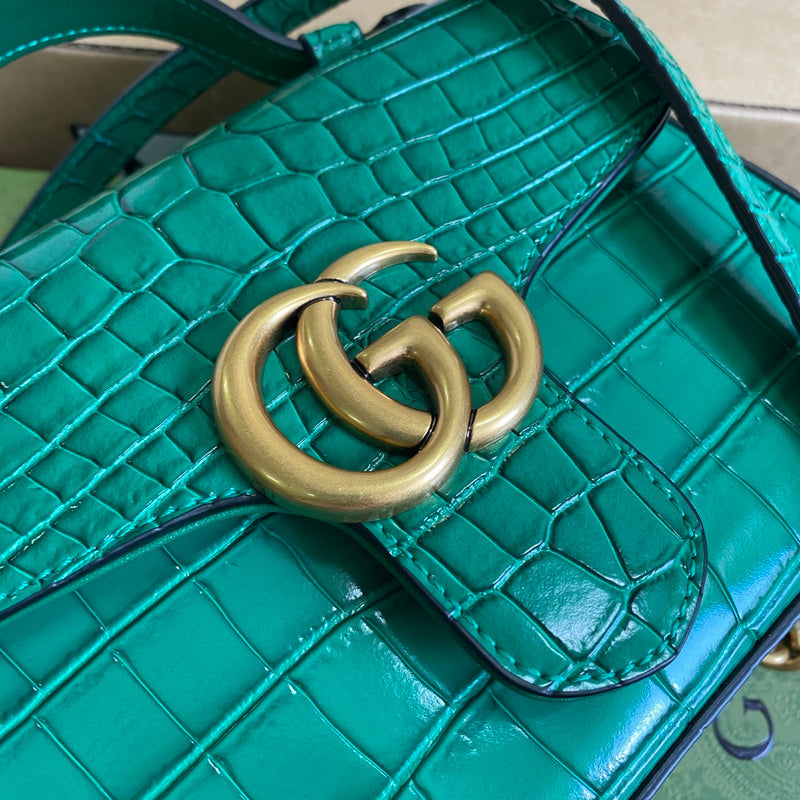 Styled lifestyle shot of premium everyday-luxe women's handbag – women's statement bag