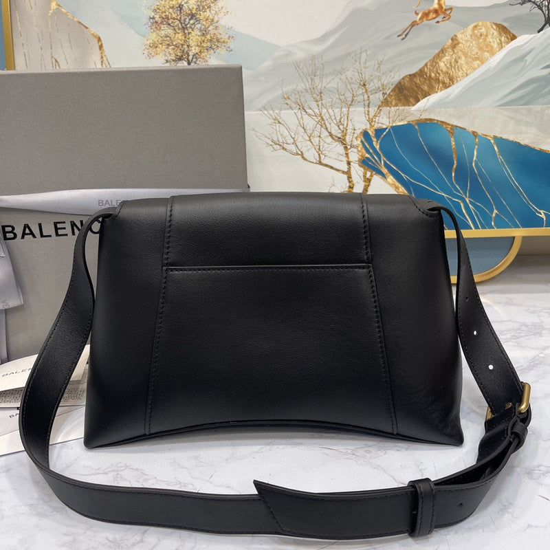Zivas Charm Modern Edge Statement Handbag (Designer-Inspired Craftsmanship) – Full Silhouette
