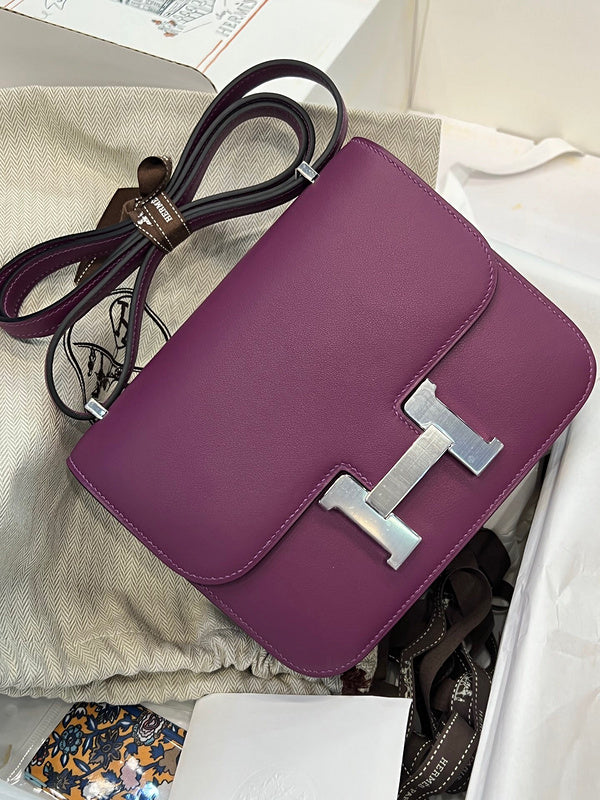 Close-up detail of smart bag design