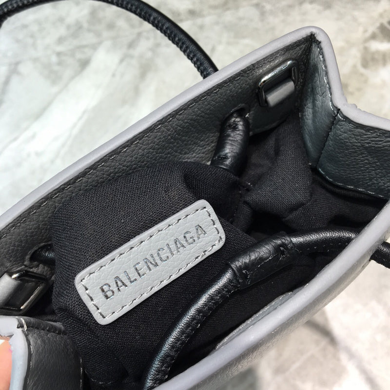 Sleek Premium PU Leather Handbag - Refined Silhouette | Women's Premium Handbag #1075 - texture close-up (image 9) of designer-inspired handbag