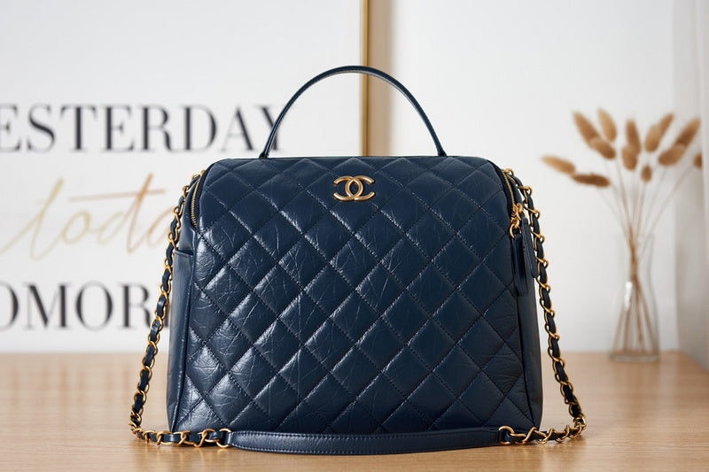  versatile purse view 1