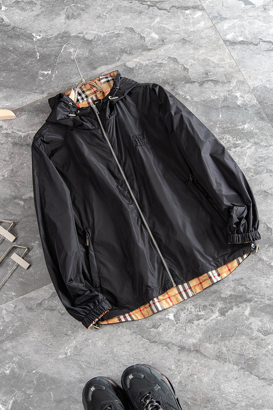 Back view of Burberry luxury piece style No.488