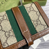 Styled lifestyle shot of classic elevated women's handbag – women's statement bag