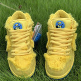 Nike Men's & Women's Signature Luxury Sneakers — Style 084 hardware detail