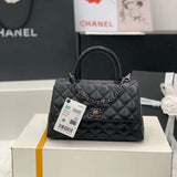 Zivas Charm Everyday Sophistication Everyday Handbag (Structured Everyday Essential) – Detail View