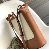 Ziva's Charm handbag – detail view (32cm*26cm*13cm)