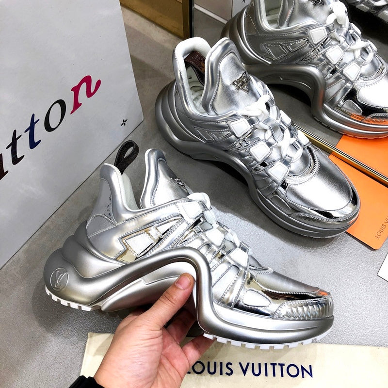 Louis Vuitton shoes Style 299 - packaging and accessories